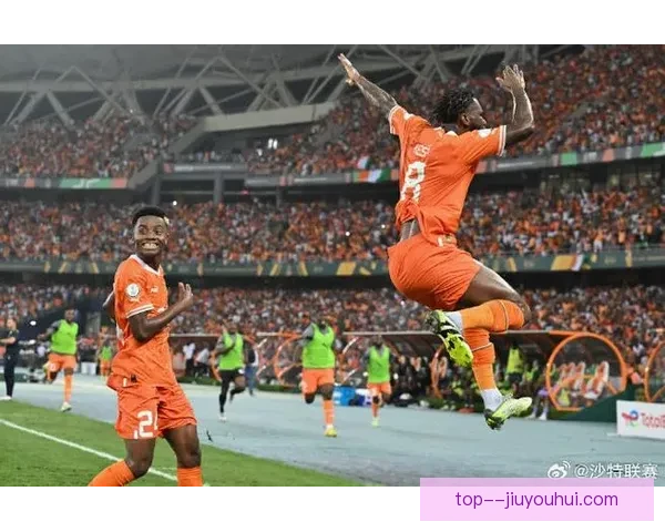 凯西非洲杯决赛头球扳平比分引领逆转壮举球队最终力克对手夺冠