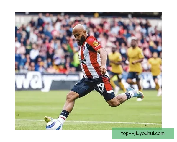 布伦特福德前锋姆贝乌莫遭遇重伤或缺席赛季比赛影响球队战绩