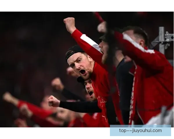 拜仁慕尼黑主场绝地反击锁定欧冠四强席位